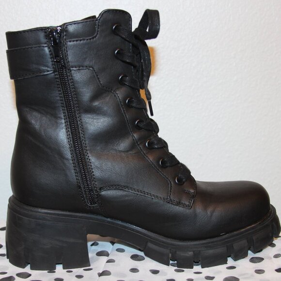 MIA Black Combat Boot Lace Up, Size 7 - Picture 2 of 6